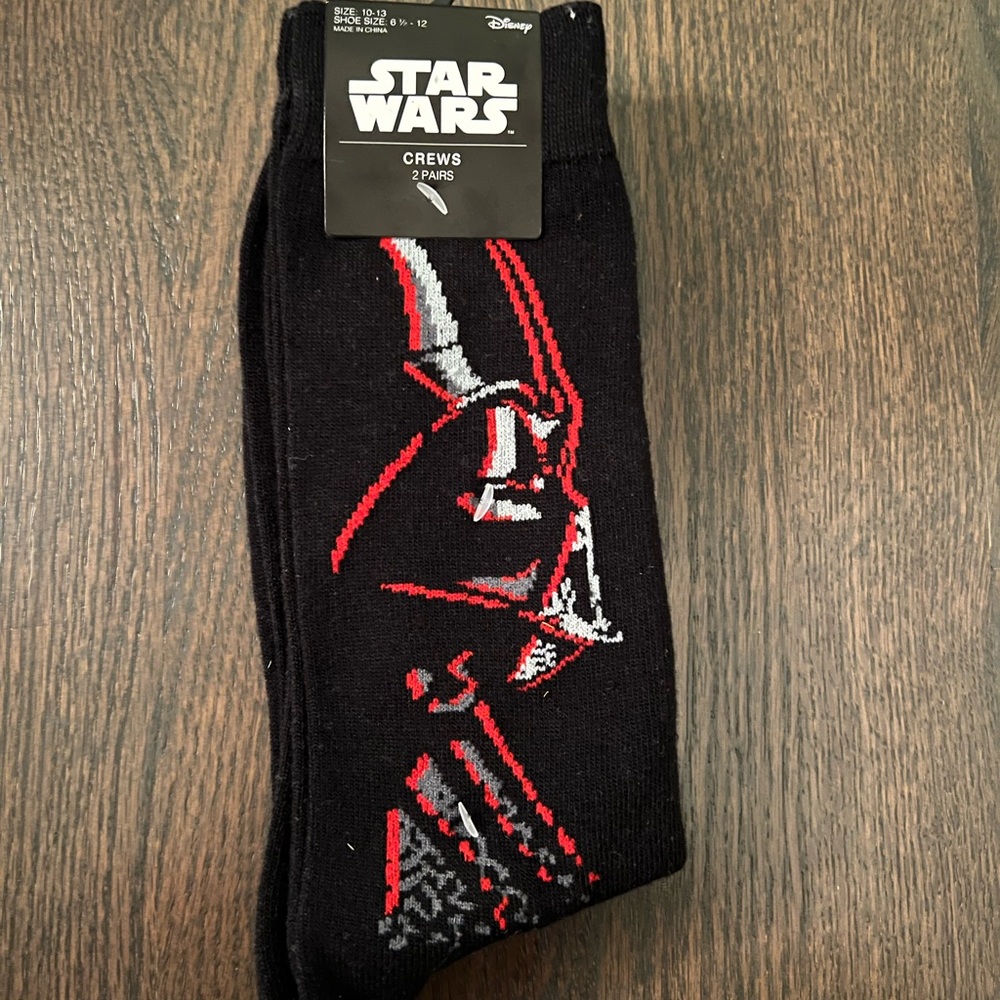 2 pairs Star Wars crews socks